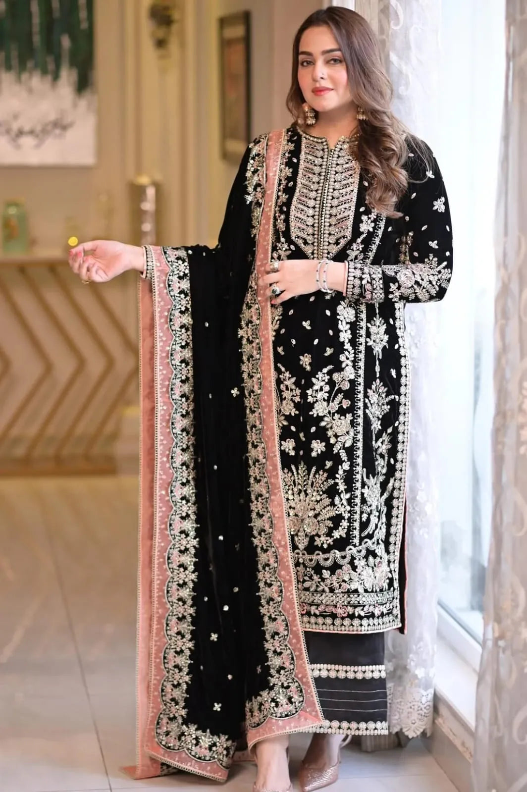 Aneela’s Luxury Embroidered Lawn Wedding Suit – Black